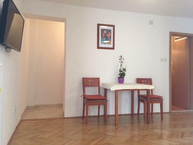 마카르스카 Pavlinovic Jure 아파트 외부 사진